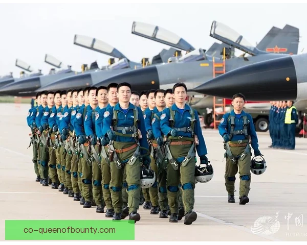 多国部队背后传球助攻，默契配合点燃全场